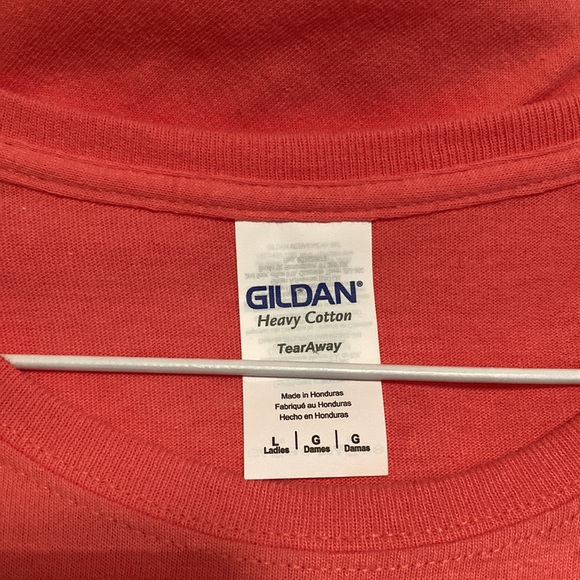 ❤️ 2/$25* ❤️ NWOT - Ladies Short Sleeve Coral Tee - Sz L - Picture 3 of 9